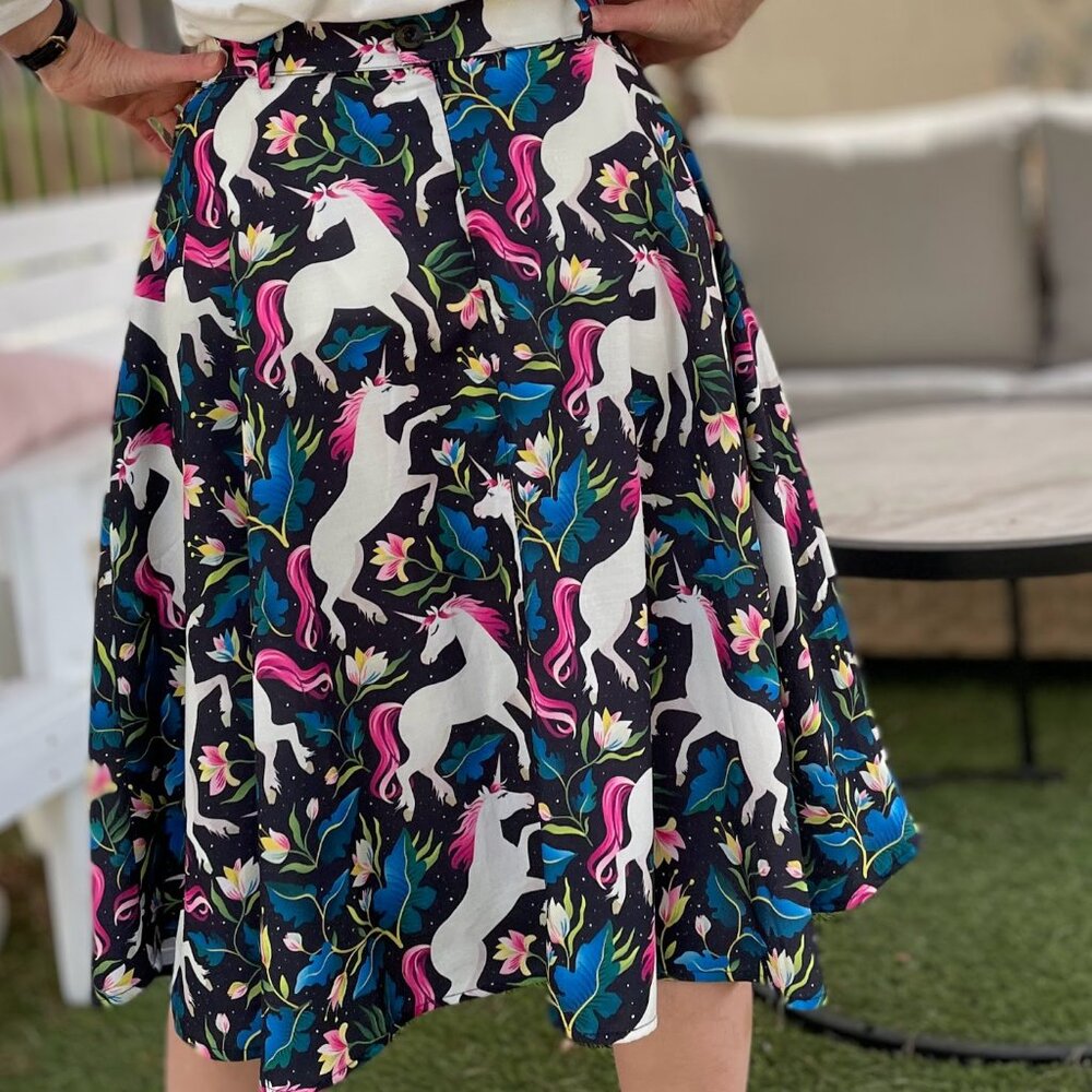 Brand New LA SOUL Beautiful A Line, Circle Midi Flowy UNICORN Skirt - Picture 2 of 5